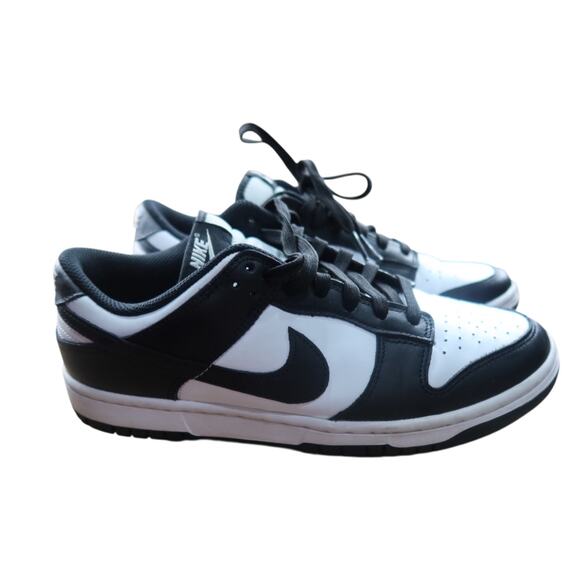 Nike Dunk Low White Black Women's Sneakers 9 - Picture 1 of 10
